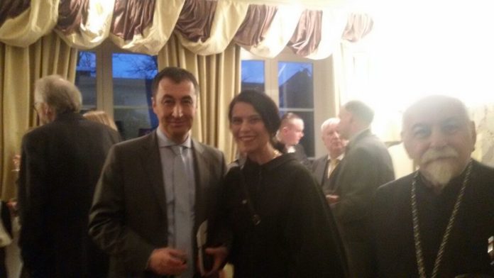 MurielCem-Özdemir-and-Bea-Ehlers-Kerbekian-696x392